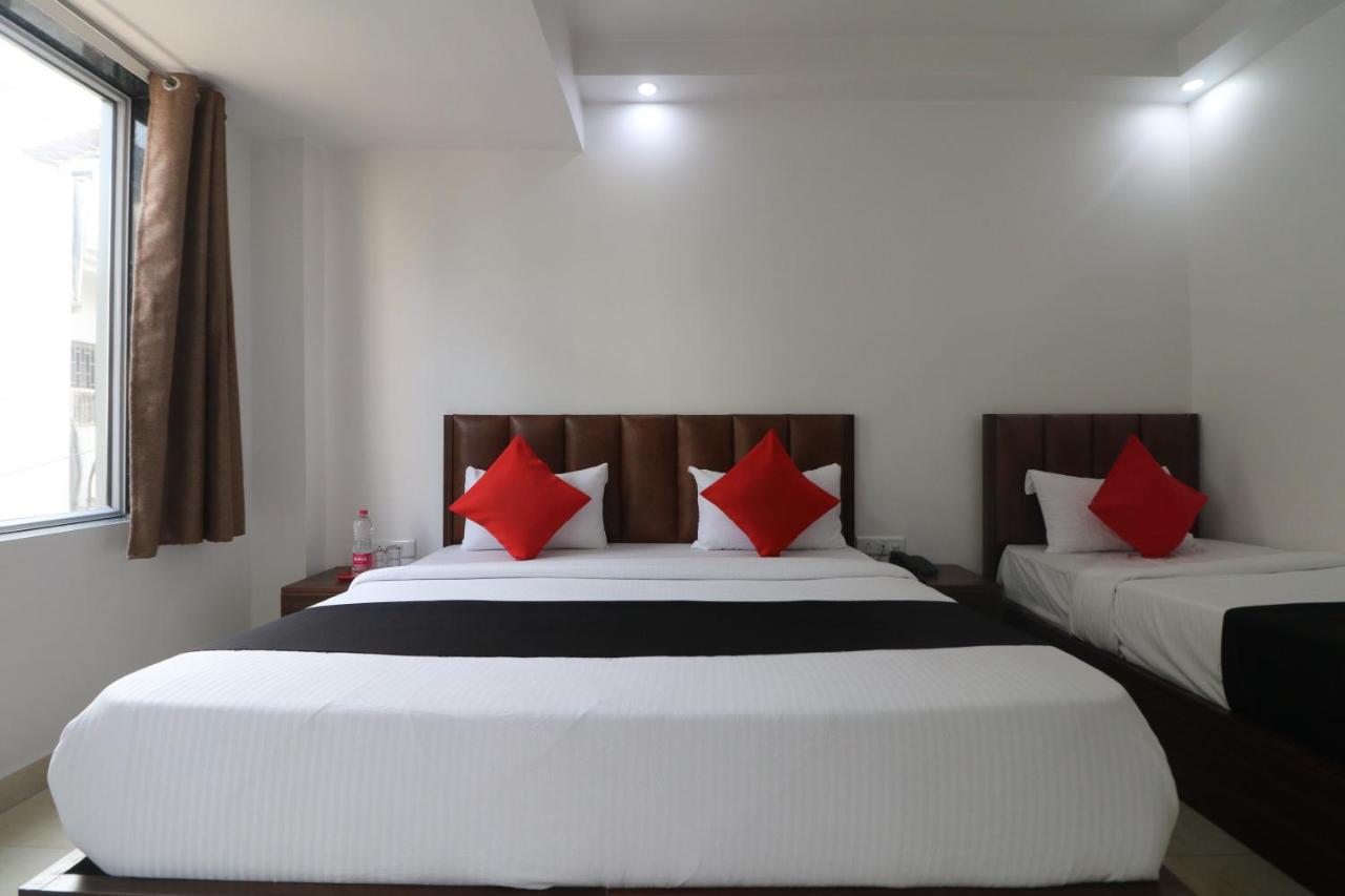 Hotel King Plaza Нью-Делі Екстер'єр фото